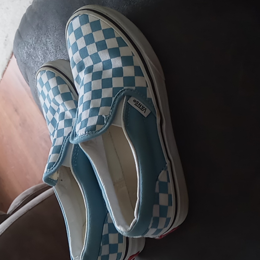 Boys size 2 vans